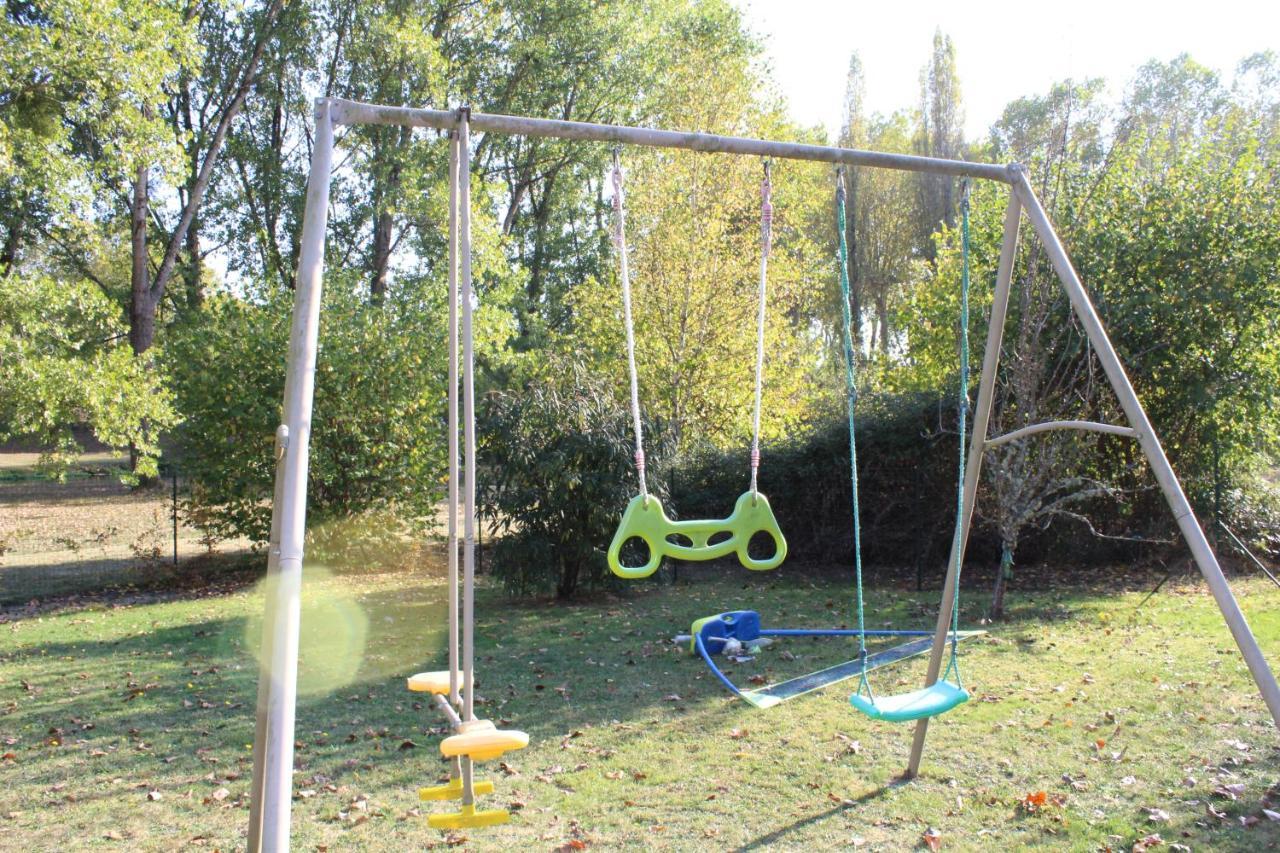 Chez Santia Villa Brinon-sur-Sauldre Bagian luar foto